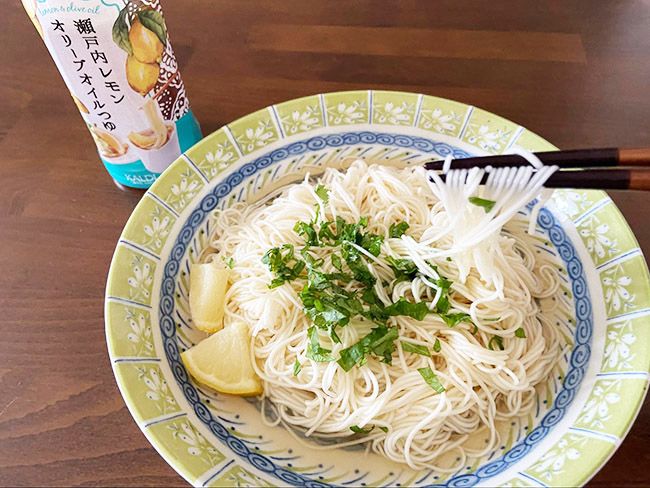 一口食べると・・・夏にピッタリの爽やかな香りと喉越し！