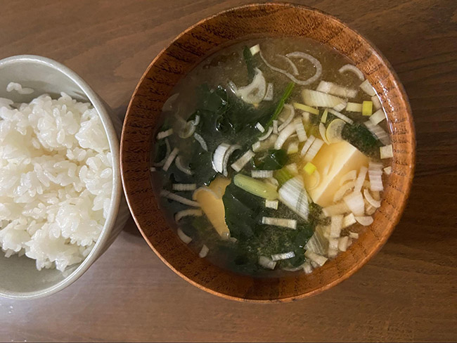 ほうれん草の味噌汁