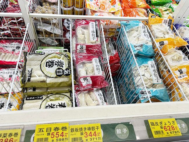 鉄板焼き棒餃子はどこに売ってる？