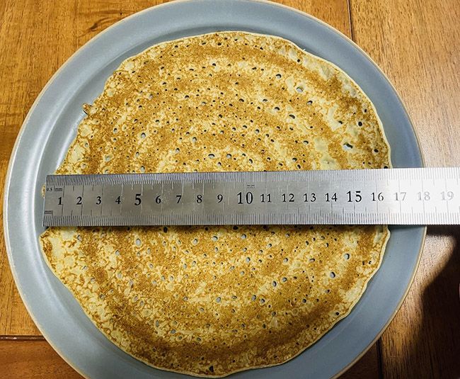 直径17㎝弱、焼き目付き