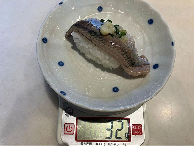 1貫あたりの重さは3種類ともどれもおなじくらいの約30g