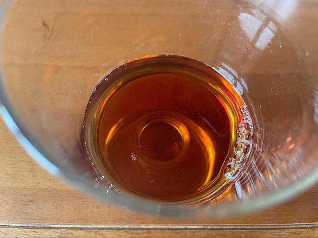 着色料未使用で茶色っぽい色味