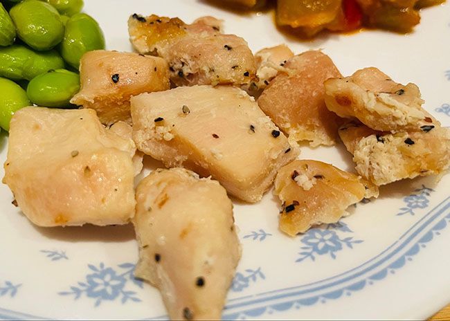 2〜3㎝サイズの鶏肉がゴロゴロ