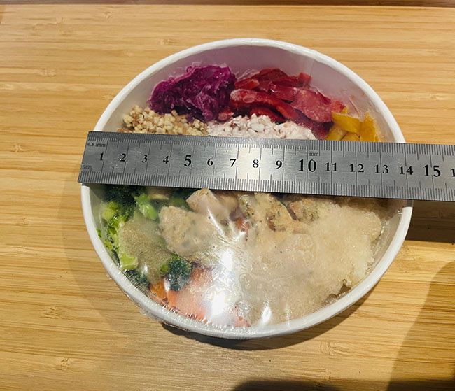 ゴミ捨てが簡単な紙の容器