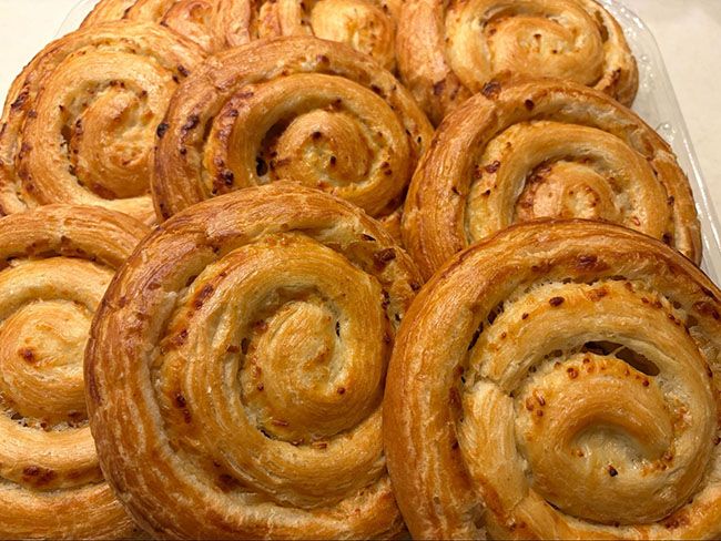 ふわっと立ちのぼるチーズとオニオンのいい香り