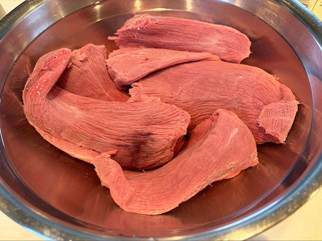 手間だけど下処理が大事!血抜きのやり方は?